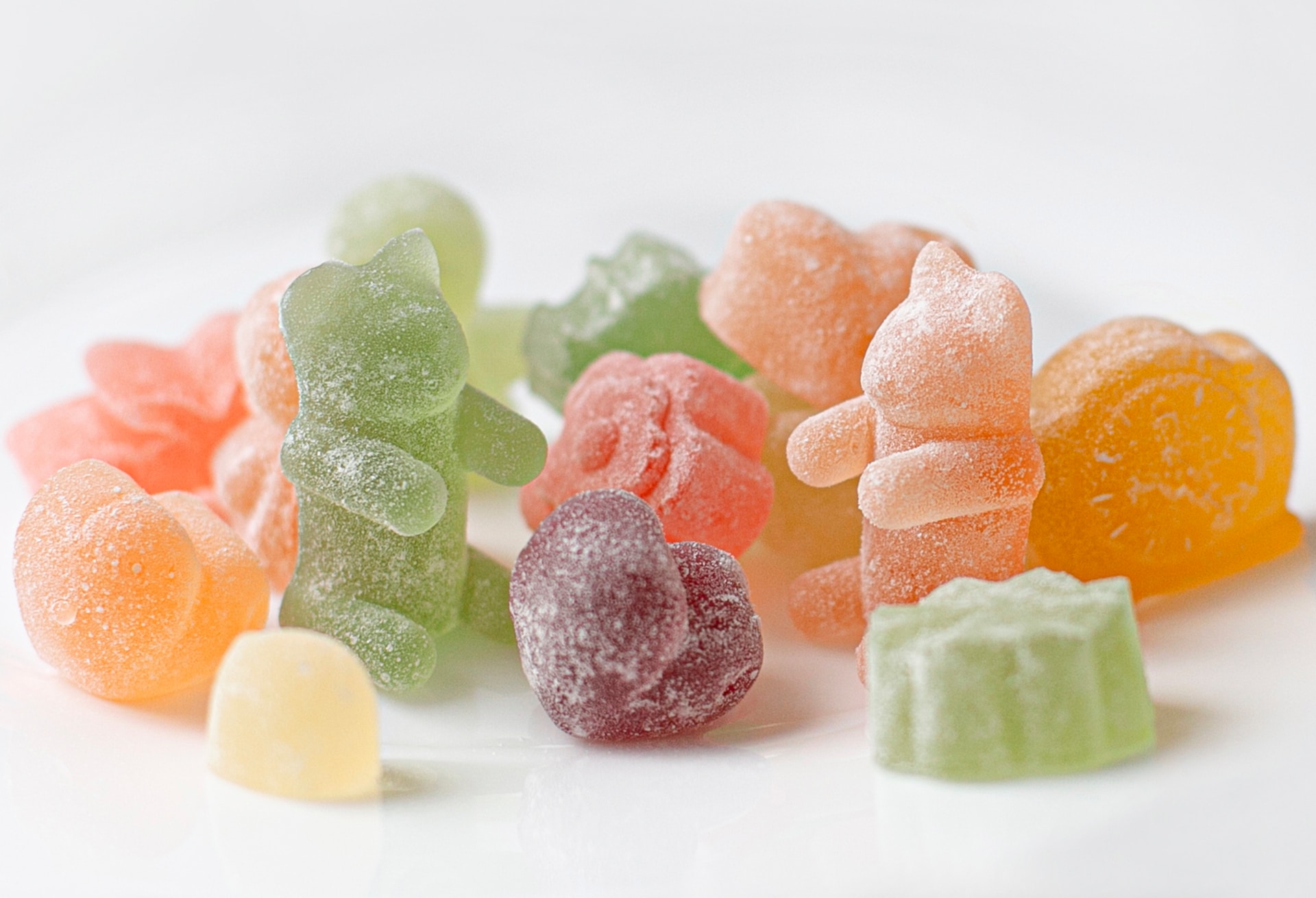 The Ins and Outs of THC Gummies: Benefits and Risks